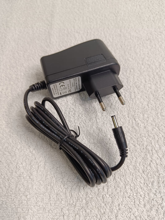 tuotteen latausjohto eu plugilla